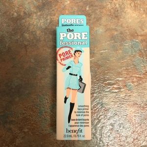 Pore fessional primer by Benefit